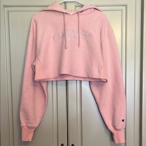 Champion Light Pink Cropped Sweatshirt